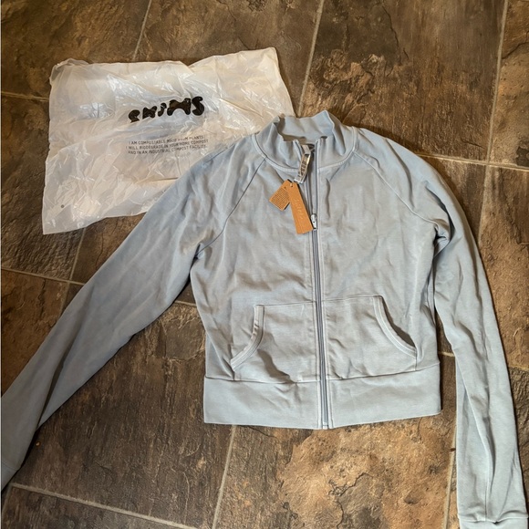 Skims outdoor track jacket - Picture 3 of 3